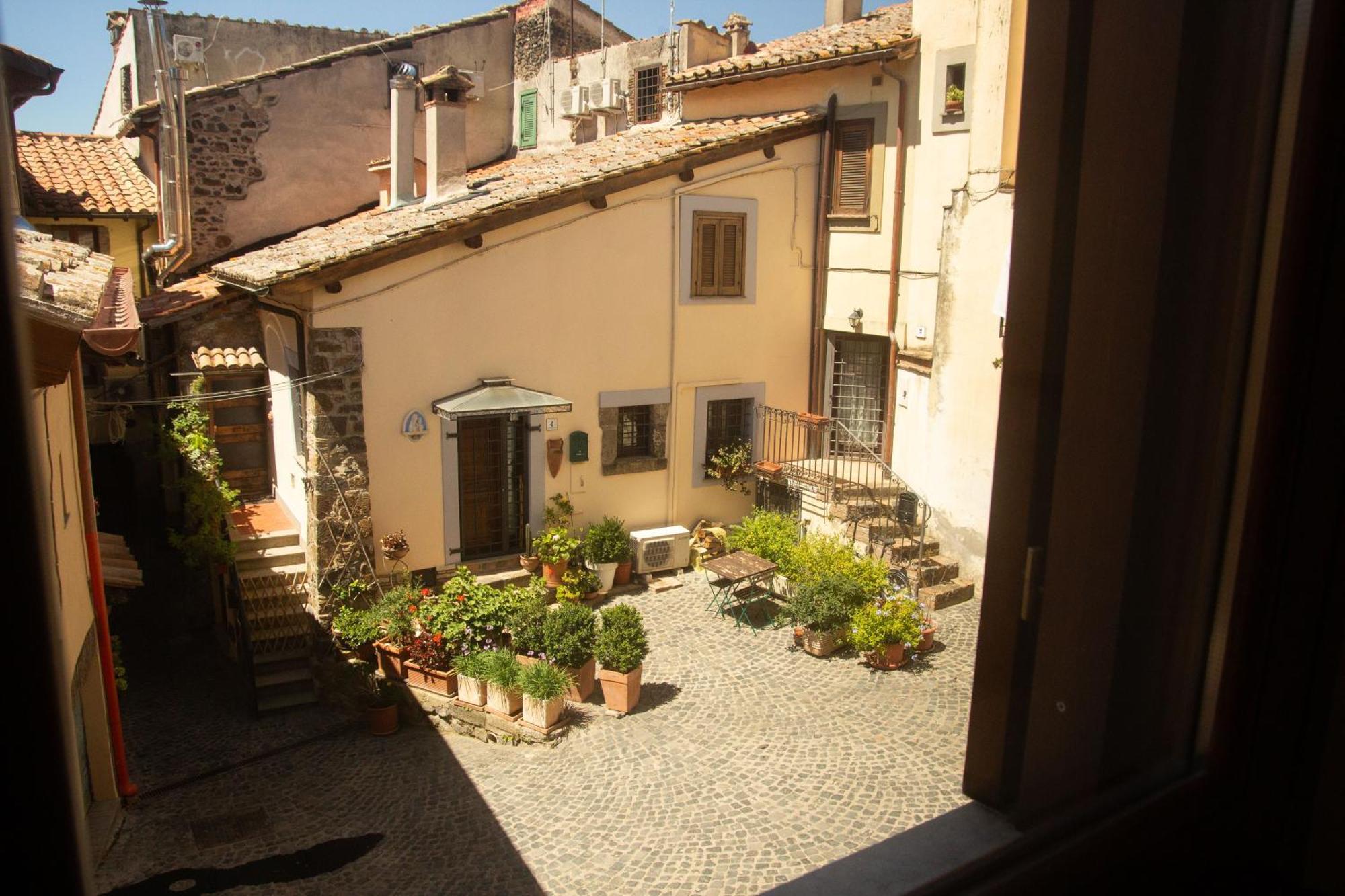 Finestra Sul Borgo Leilighet Trevignano Romano Eksteriør bilde